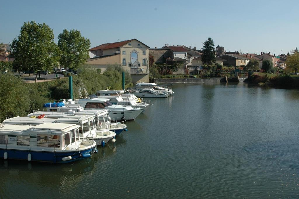 Le Jardin De La Reyssouze Bed & Breakfast Gorrevod Exterior foto